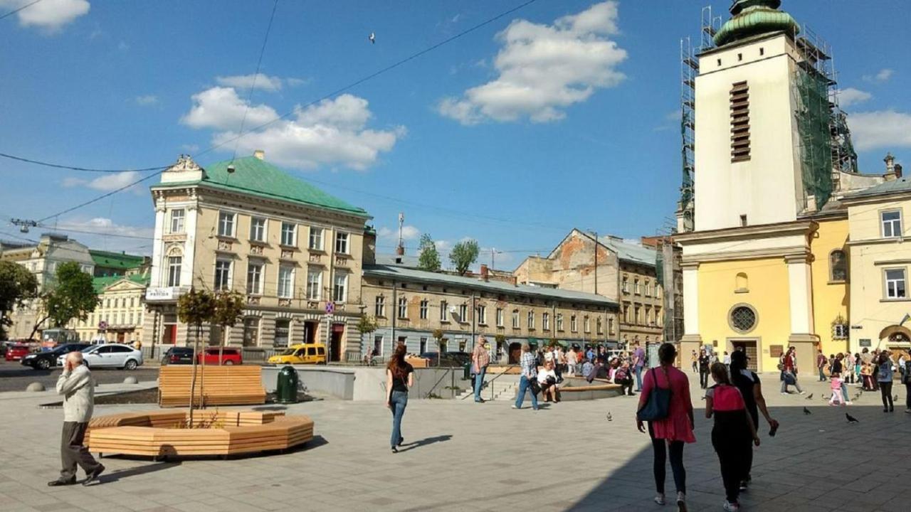 Mini Economy Apartments- Filatova 10 Lviv Ngoại thất bức ảnh